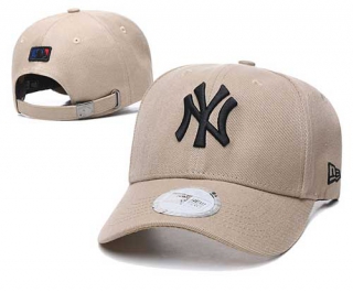 MLB New York Yankees New Era Curved Brim 9FORTY Adjustable Hat Khaki 2314