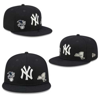 MLB New York Yankees New Era Identity 9FIFTY Snapback Hat Navy 2330