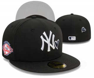 MLB New York Yankees New Era Heart 100th Anniversary Side Patch 59FIFTY Fitted Cap Black 3015