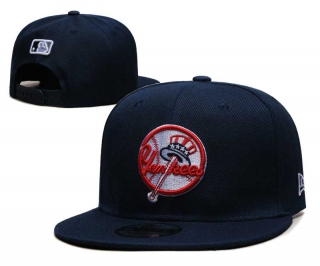 MLB New York Yankees New Era Primary Logo Back Patch 9FIFTY Snapback Hat Navy 6058