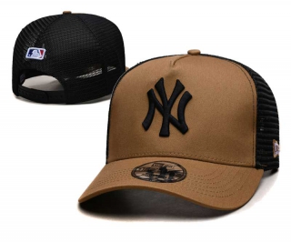 MLB New York Yankees New Era Back Patch A-Frame Trucker 9FORTY Adjustable Hat Caramel Black 2334