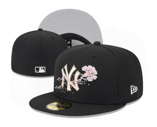 MLB New York Yankees New Era Black Dotted Floral 59FIFTY Fitted Hat 3017