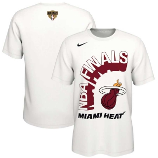 Men's Miami Heat 2020 NBA Finals Champions T-Shirt (1)