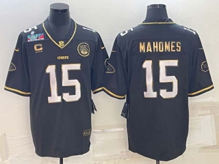 Men's Kansas City Chiefs #15 Patrick Mahomes Black Gold Super Bowl LVII Patch And C Patch Vapor Untouchable Limited Stitched Jersey