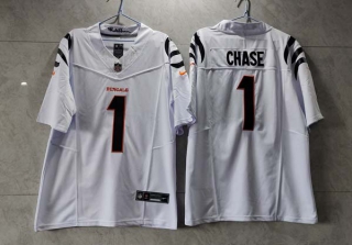 Men's Cincinnati Bengals #1 Ja'Marr Chase White 2023 F.U.S.E. Vapor Untouchable Limited Stitched Football Jersey