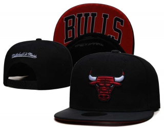 NBA Chicago Bulls Mitchell & Ness Black Snapback Hat 2267