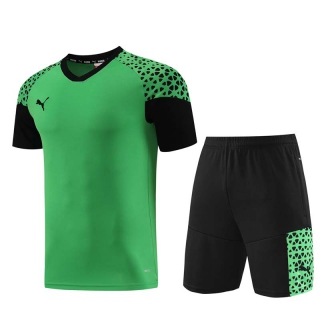 Men's Puma Training Shorts T-shirt Tracksuit Green Black