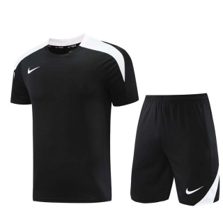 Men's Nike Training Shorts T-shirt Tracksuit Black White (2)