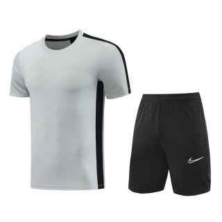 Men's Nike Training Shorts T-shirt Tracksuit Silver Black