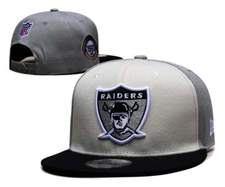 NFL Las Vegas Raiders New Era Cream Black 2023 Sideline 1960 Patch 9FIFTY Snapback Hat 6079