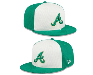 MLB Atlanta Braves New Era White Green 2024 St. Patrick's Day 9FIFTY Snapback Hat 2067