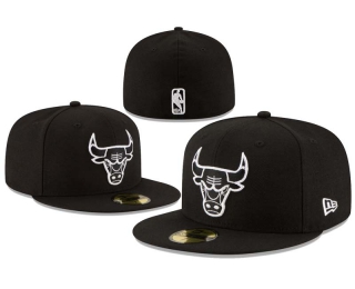 NBA Chicago Bulls New Era Black White Back Patch 59FIFTY Fitted Hat 8001