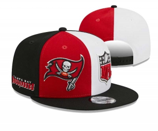 NFL Tampa Bay Buccaneers New Era Red Black 2023 Sideline 9FIFTY Snapback Hat 2033