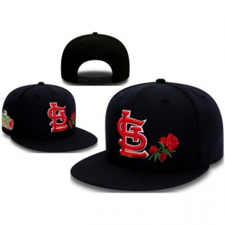 MLB St. Louis Cardinals New Era Navy Floral Patch 9FIFTY Snapback Hat 1101