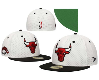 NBA Chicago Bulls New Era Mesh White Black Throwback 2Tone 1966 Side Patch 59FIFTY Fitted Hat 8003