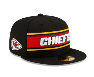 NFL Kansas City Chiefs New Era Black 2024 Sideline Side Patch 9FIFTY Snapback Hat 6077