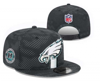 NFL Philadelphia Eagles New Era Black 2024 Sideline Side Patch 9FIFTY Snapback Hat 3043