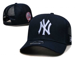 MLB New York Yankees New Era Navy Curved Brim Side Ptach Trucker 9FIFTY Adjustable Hat 2357