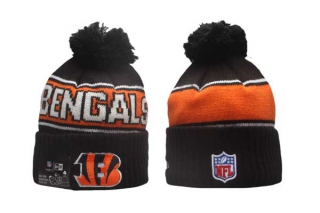 NFL Cincinnati Bengals New Era Black 2024 Sideline Sport Cuffed Knit Beanie Hat With Pom 5013