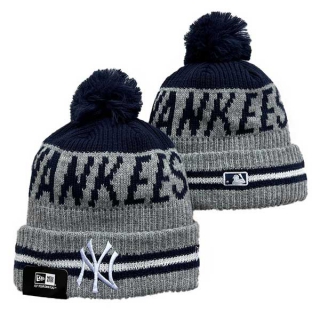 MLB New York Yankees New Era Gray Navy Sport Night Runner Cuffed Beanies Knit Hat with Pom 3024