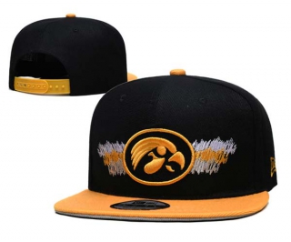 NCAA Iowa Hawkeyes New Era Black Scribble 9FIFTY Snapback Hat 3002
