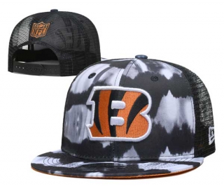 NFL Cincinnati Bengals New Era Black Hazy Trucker 9FIFTY Snapback Hat 3008