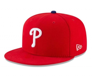 MLB Philadelphia Phillies New Era Red 9FIFTY Snapback Cap 2005