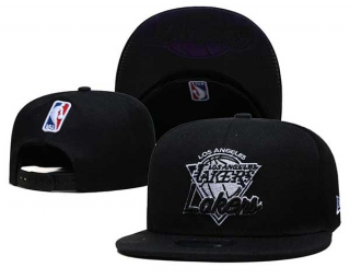 NBA Los Angeles Lakers New Era Black 9FIFTY Snapback Hat 6035