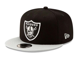 NFL Las Vegas Raiders New Era Black White 9FIFTY Snapback Hat 2076