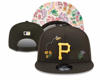 MLB Pittsburgh Pirates Watercolor Floral Black New Era 9FIFTY Snapback Hat 3017