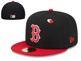 MLB Boston Red Sox New Era Black Red Heart Eyes 59FIFTY Fitted Hat 7001