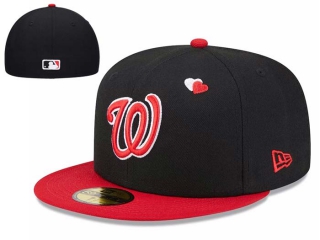 MLB Washington Nationals New Era Black Red Heart Eyes 59FIFTY Fitted Hat 7001