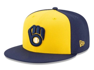 MLB Milwaukee Brewers New Era Gold Navy Logo 9FIFTY Snapback Hat 2008
