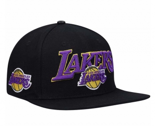 NBA Los Angeles Lakers New Era Black 9FIFTY Snapback Hat 2103