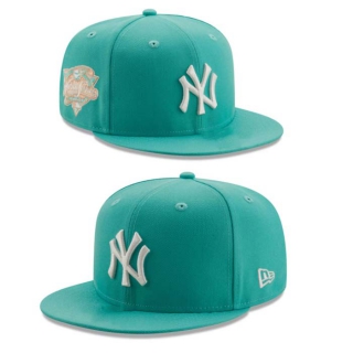 MLB New York Yankees New Era Green 1999 World Series 9FIFTY Snapback Hat 2227