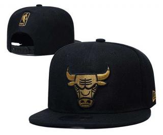 NBA Chicago Bulls New Era Black Gold Logo 9FIFTY Snapback Hat 2200