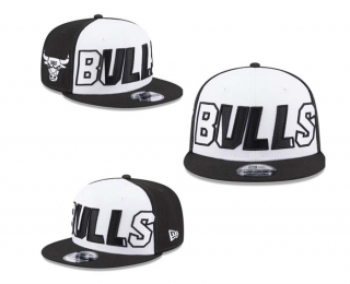 NBA Chicago Bulls New Era White Black Back Half 9FIFTY Snapback Hat 2218