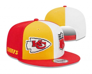 NFL Kansas City Chiefs New Era Gold Red 2023 Sideline 9FIFTY Snapback Hat 3064