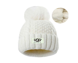 Wholesale UGG White Knit Beanie Hat 9043