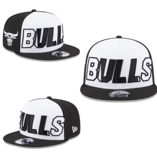 NBA Chicago Bulls New Era White Black Back Half 9FIFTY Snapback Hat 2251