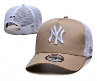 MLB New York Yankees New Era Khaki White Trucket Mesh 9FORTY Adjustable Hat 2247